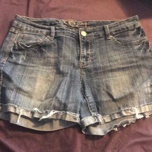 Rue 21 denim shorts